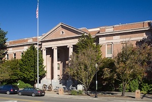 Mount Vernon Courthouse